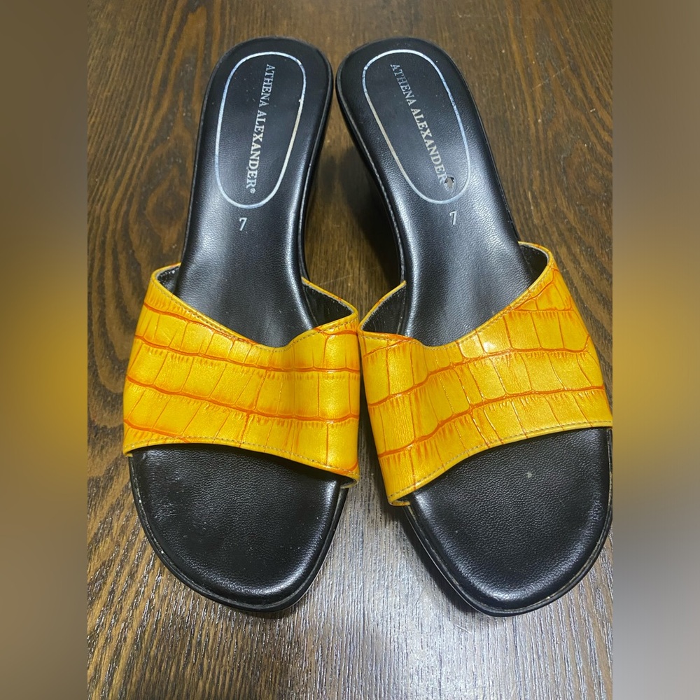 Vintage Athena Alexander Yellow Faux Snakeskin Sandals Heels Size 7